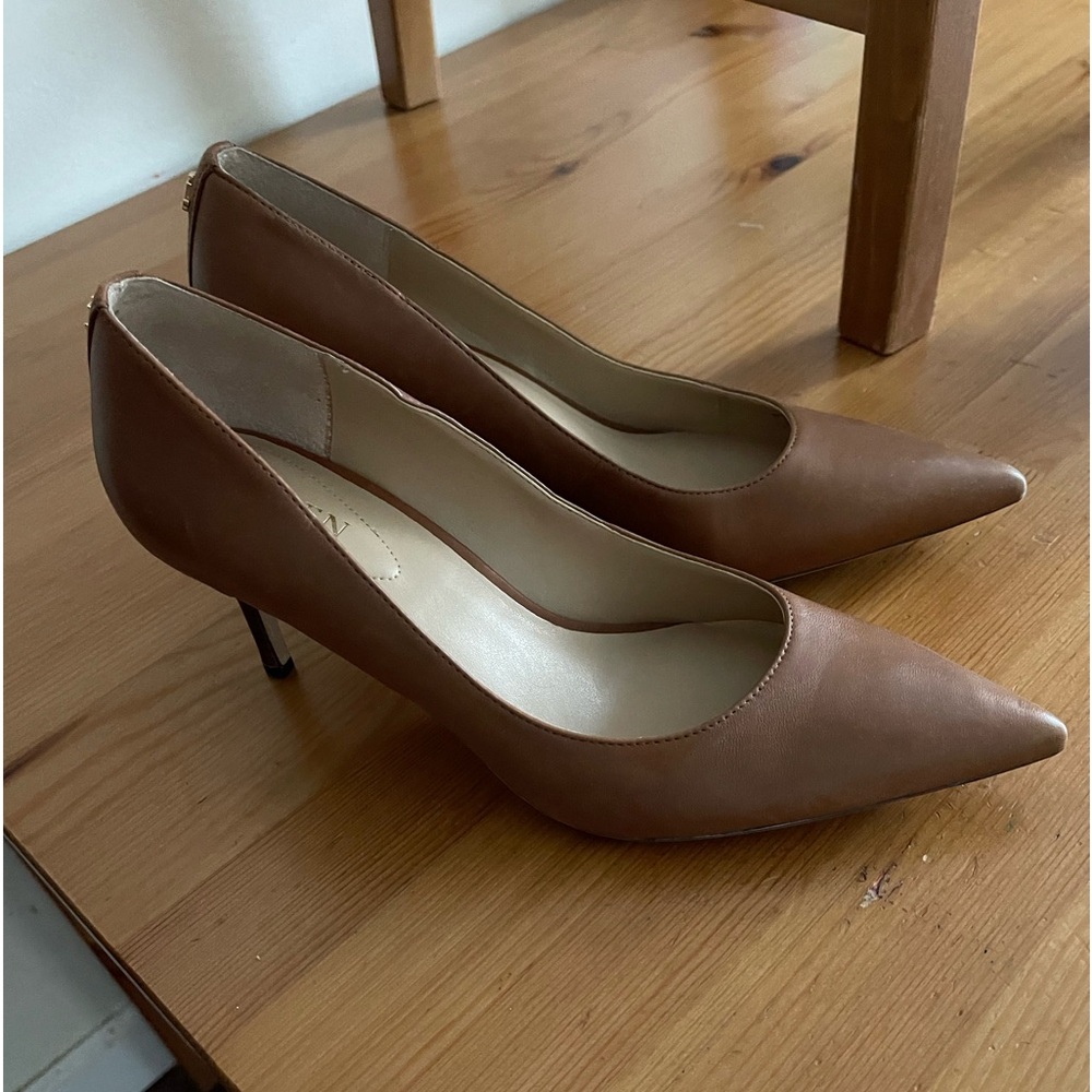Ralph Lauren Brown mid heels size 9